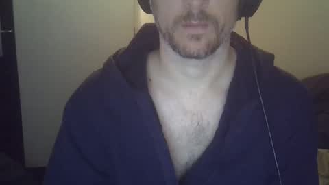 Snapshot of veryhotpervert chatting on 03.08.26 veryhotpervert online show from 03.08.26
