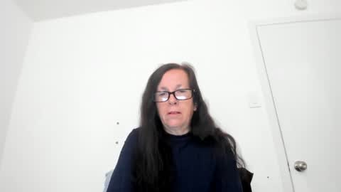 verysassypeachgoddess online show from 06.20.26