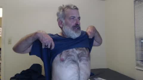 Snapshot of veryveryhairmanindenver chatting on 12.27.24 hairy man online show from 12.27.24