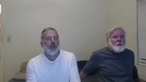 Snapshot of veryveryhairmanindenver chatting on 01.06.25 hairy man online show from 01.06.25