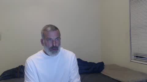 Snapshot of veryveryhairmanindenver chatting on 01.11.25 hairy man online show from 01.11.25