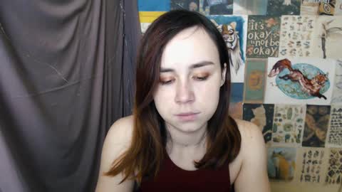 Snapshot of veryveryvery_shy chatting on 12.17.24 veryveryvery_shy online show from 12.17.24