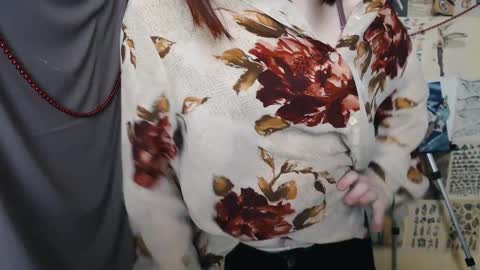 Snapshot of veryveryvery_shy chatting on 01.05.25 veryveryvery_shy online show from 01.05.25