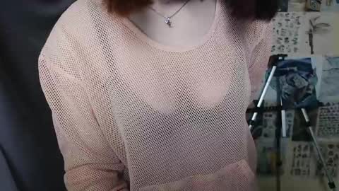 Snapshot of veryveryvery_shy chatting on 01.09.25 veryveryvery_shy online show from 01.09.25