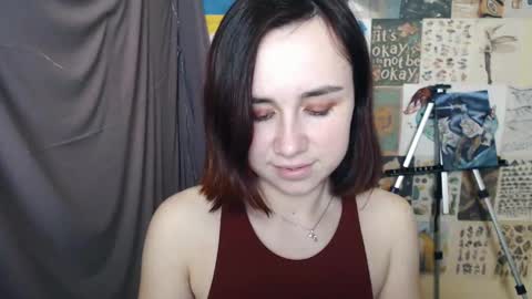 Snapshot of veryveryvery_shy chatting on 01.12.25 veryveryvery_shy online show from 01.12.25