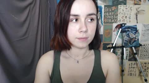 Snapshot of veryveryvery_shy chatting on 01.13.25 veryveryvery_shy online show from 01.13.25