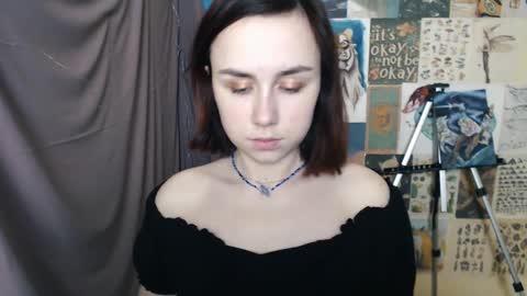 Snapshot of veryveryvery_shy chatting on 01.16.25 veryveryvery_shy online show from 01.16.25