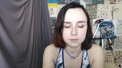 Snapshot of veryveryvery_shy chatting on 01.17.25 veryveryvery_shy online show from 01.17.25