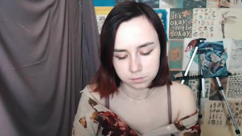 Snapshot of veryveryvery_shy chatting on 01.19.25 veryveryvery_shy online show from 01.19.25