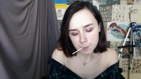 Snapshot of veryveryvery_shy chatting on 01.28.25 veryveryvery_shy online show from 01.28.25