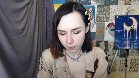 Snapshot of veryveryvery_shy chatting on 02.09.25 veryveryvery_shy online show from 02.09.25