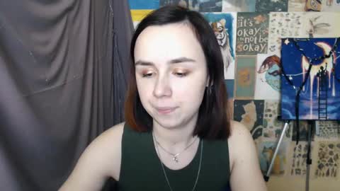 Snapshot of veryveryvery_shy chatting on 02.12.25 veryveryvery_shy online show from 02.12.25