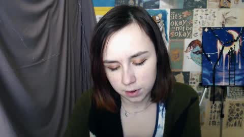 Snapshot of veryveryvery_shy chatting on 02.22.25 veryveryvery_shy online show from 02.22.25