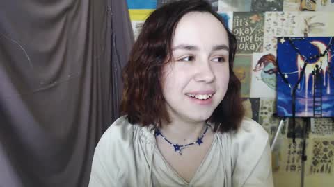 Snapshot of veryveryvery_shy chatting on 02.23.25 veryveryvery_shy online show from 02.23.25