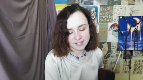 Snapshot of veryveryvery_shy chatting on 02.23.25 veryveryvery_shy online show from 02.23.25