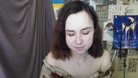 Snapshot of veryveryvery_shy chatting on 02.25.25 veryveryvery_shy online show from 02.25.25