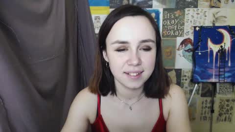 Snapshot of veryveryvery_shy chatting on 03.08.25 veryveryvery_shy online show from 03.08.25