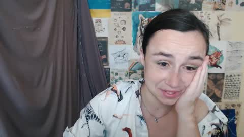 Snapshot of veryveryvery_shy chatting on 09.11.25 veryveryvery_shy online show from 09.11.25