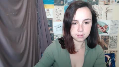 Snapshot of veryveryvery_shy chatting on 09.13.25 veryveryvery_shy online show from 09.13.25