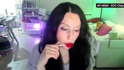 vesafine online show from 10.08.25