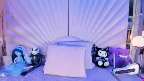 Vesper Velvet  online show from 03.22.26