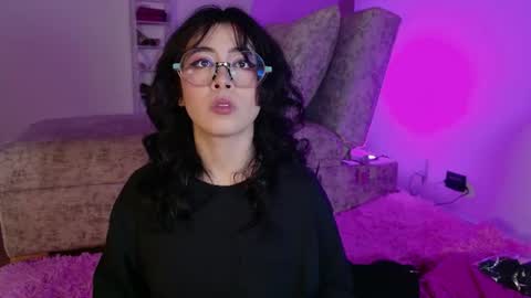 Victoria online show from 07.21.26