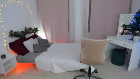 Camilla online show from 12.23.24