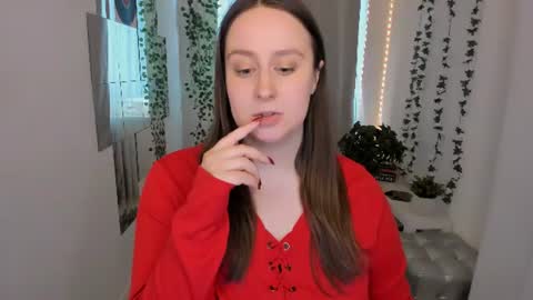 Snapshot of via_lattea_ chatting on 06.14.26 Camilla online show from 06.14.26