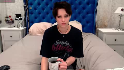 Via online show from 12.23.25