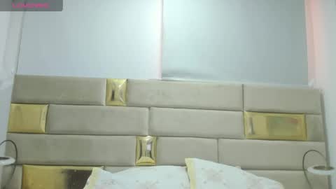 Vianca Vidal online show from 04.15.26