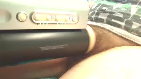 Snapshot of vibralove90 chatting on 09.22.25 Vibralove online show from 09.22.25