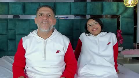 antonia y andrew online show from 04.12.26