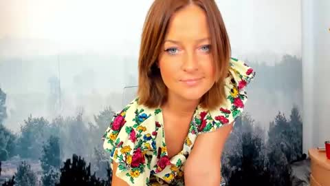 Snapshot of viciousqueen chatting on 01.12.25 ViciousQueenu can call me Laura online show from 01.12.25