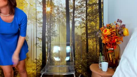 ViciousQueenu can call me Laura online show from 02.24.26