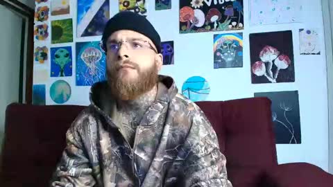 Snapshot of vickingcock7 chatting on 10.12.25 vickingcock7 online show from 10.12.25