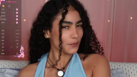 vicky_curly online show from 10.10.25