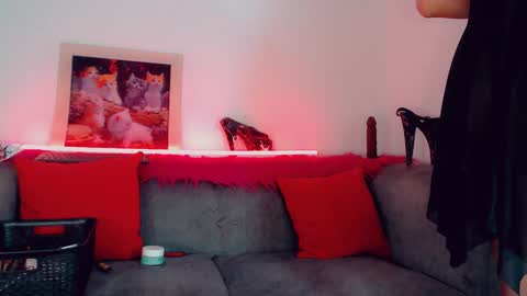 Snapshot of vicky_gill_ chatting on 09.17.25 vicky_gill_ online show from 09.17.25