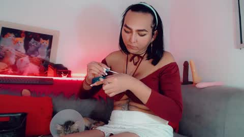 Snapshot of vicky_gill_ chatting on 10.07.25 vicky_gill_ online show from 10.07.25