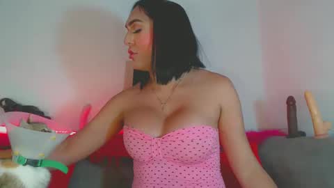 Snapshot of vicky_gill_ chatting on 10.09.25 vicky_gill_ online show from 10.09.25