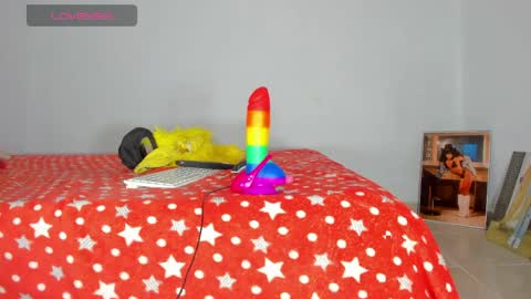 vicky manuela online show from 04.09.26