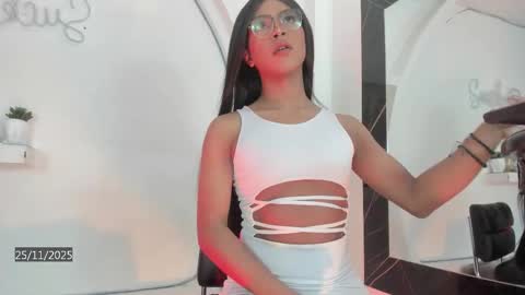 vicky_hottman online show from 11.25.25