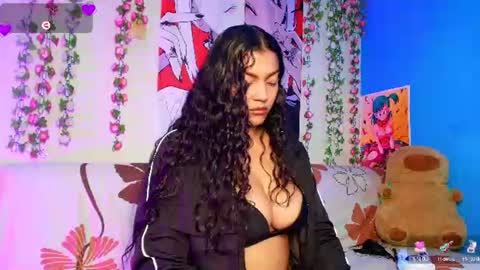 Snapshot of vicky_miller_05 chatting on 06.17.26 vicky_miller_05 online show from 06.17.26