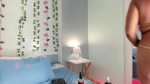 V I C K Y online show from 03.07.25