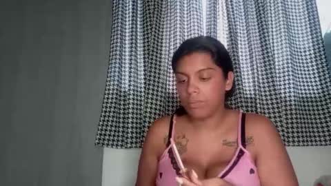 vickyhm22 online show from 09.25.25