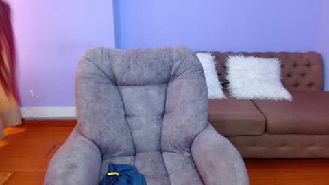 Snapshot of vickyjohnson1 chatting on 01.12.25 Vicky online show from 01.12.25