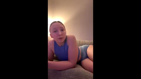 Snapshot of vickyparkerxx chatting on 05.31.26 Vicky Parker online show from 05.31.26