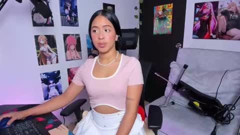 Snapshot of vickysth1 chatting on 09.14.25 VICTORIA 3 online show from 09.14.25