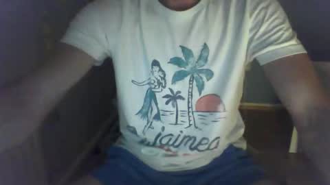 Snapshot of victor_1486 chatting on 10.11.25 victor_1486 online show from 10.11.25