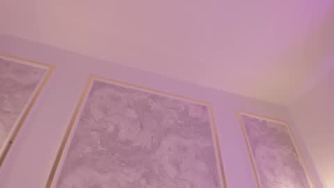 Victoria online show from 11.04.25