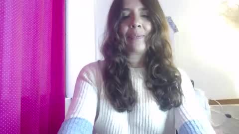 Snapshot of victoria25_meester chatting on 01.07.25 Hi guys Im victoria Be the one who can control me in PVT online show from 01.07.25